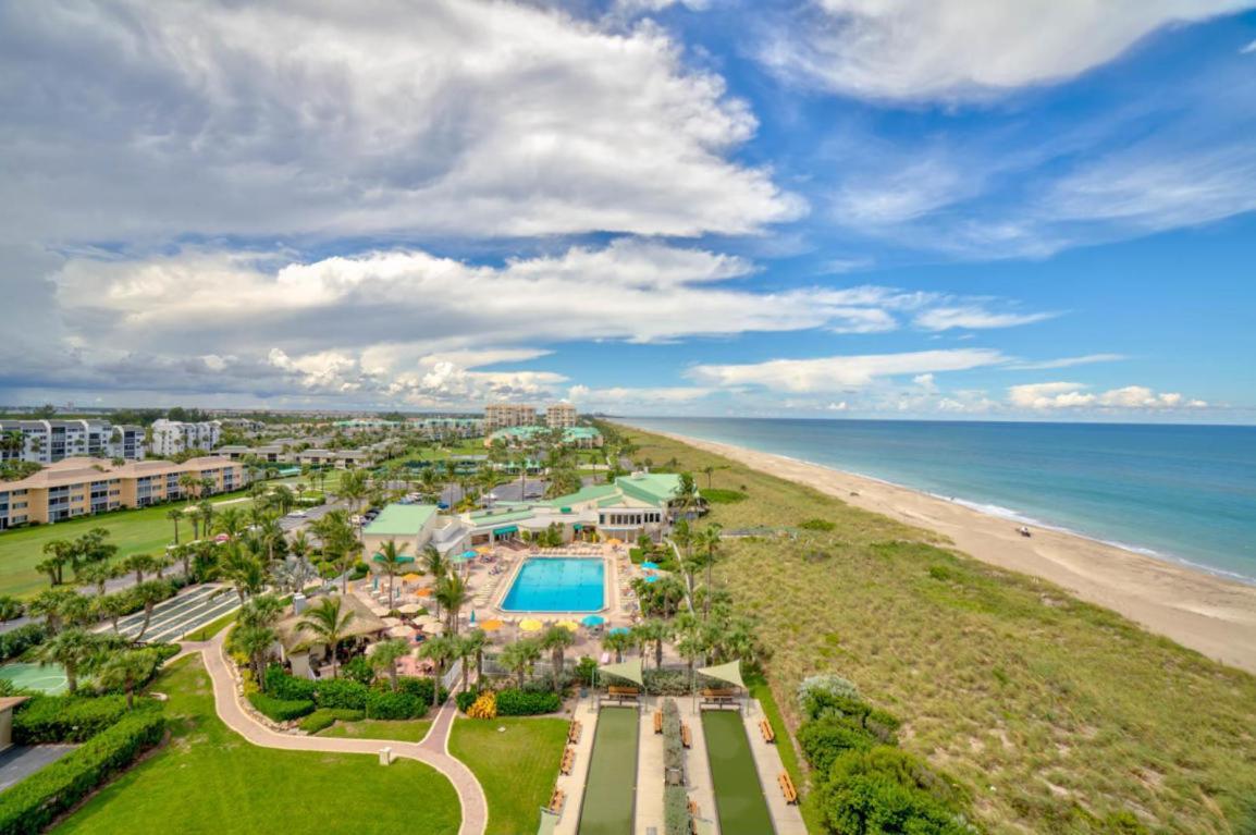 Beach Getaway - Ocean Beach, Tennis, Golf, Pool With Tiki Bar Fort Pierce Exterior foto